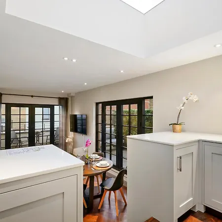 2 Bed Lux Apartments Near Central London Free Wifi By City Stay Aparts Londres Exterior foto