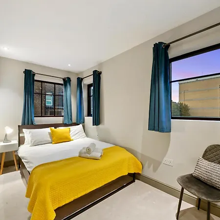 2 Bed Lux Apartments Near Central London Free Wifi By City Stay Aparts Londres Exterior foto